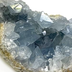 Amazon.co.jp: セレスタイト 天青石 原石 クラスター (266) 鉱物